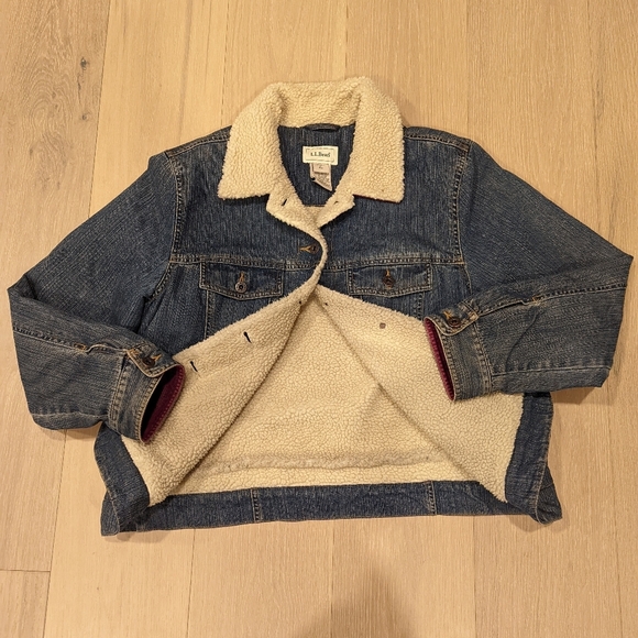Vintage L.L. Bean Denim Jacket with Sherpa Collar - Picture 9 of 9